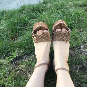 Wedges with wavy design size 7m